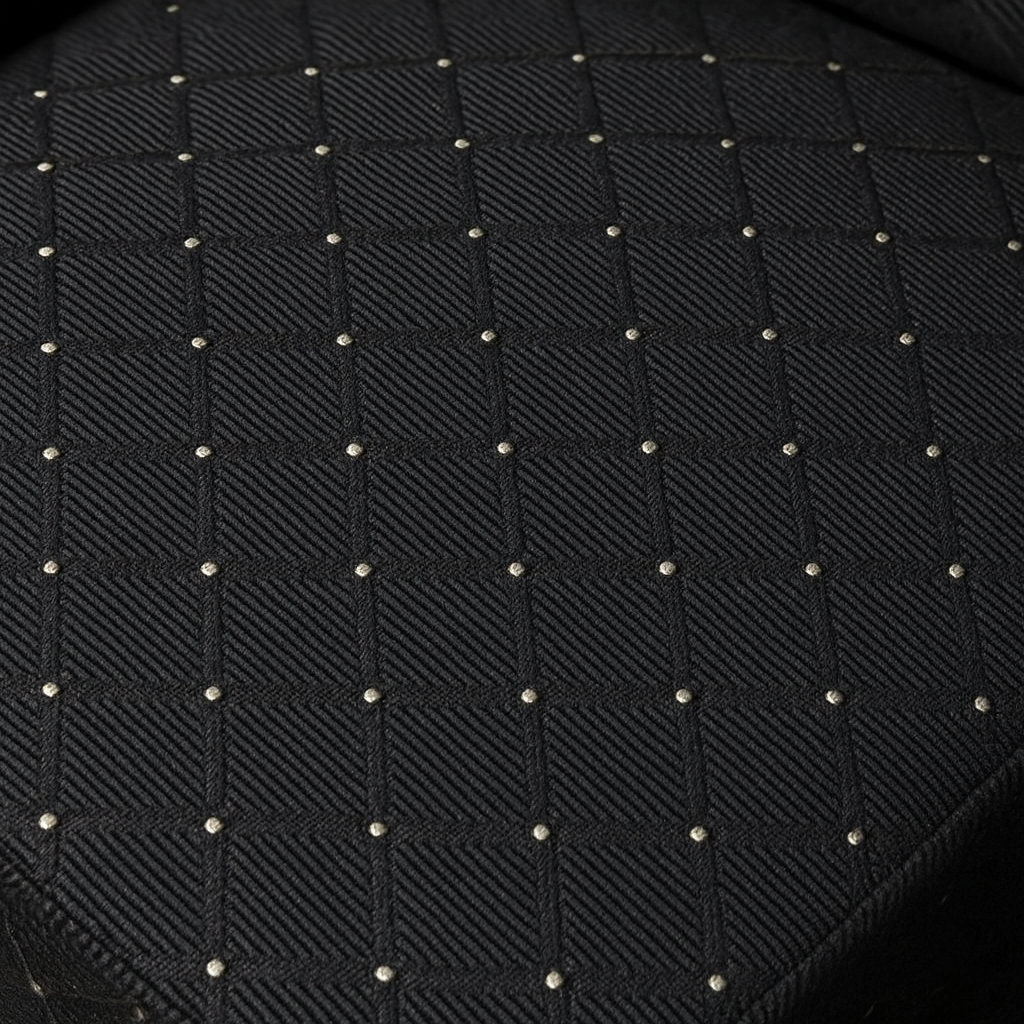 Silla estilo banquete iglesia negra